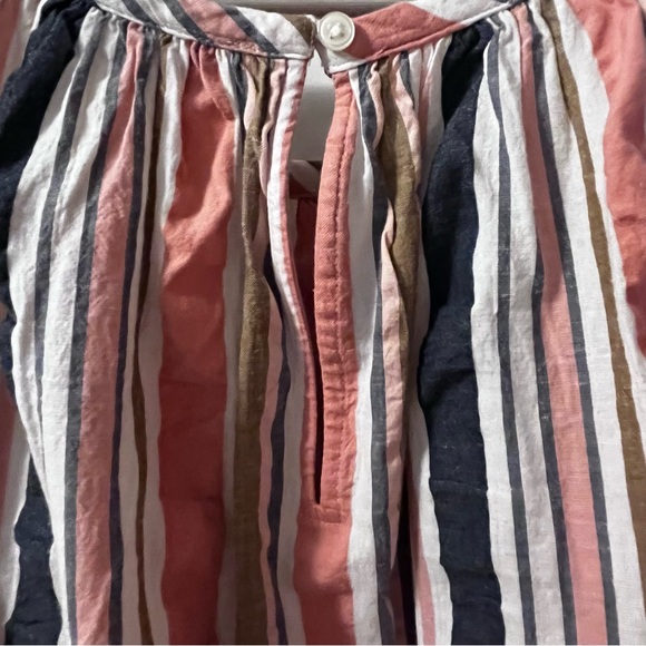 Loft Top - Picture 6 of 10